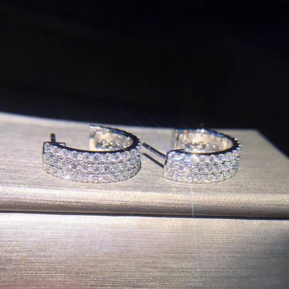 NEW 18K White Gold Triple Diamond Hoop Earrings - Picture 3 of 6